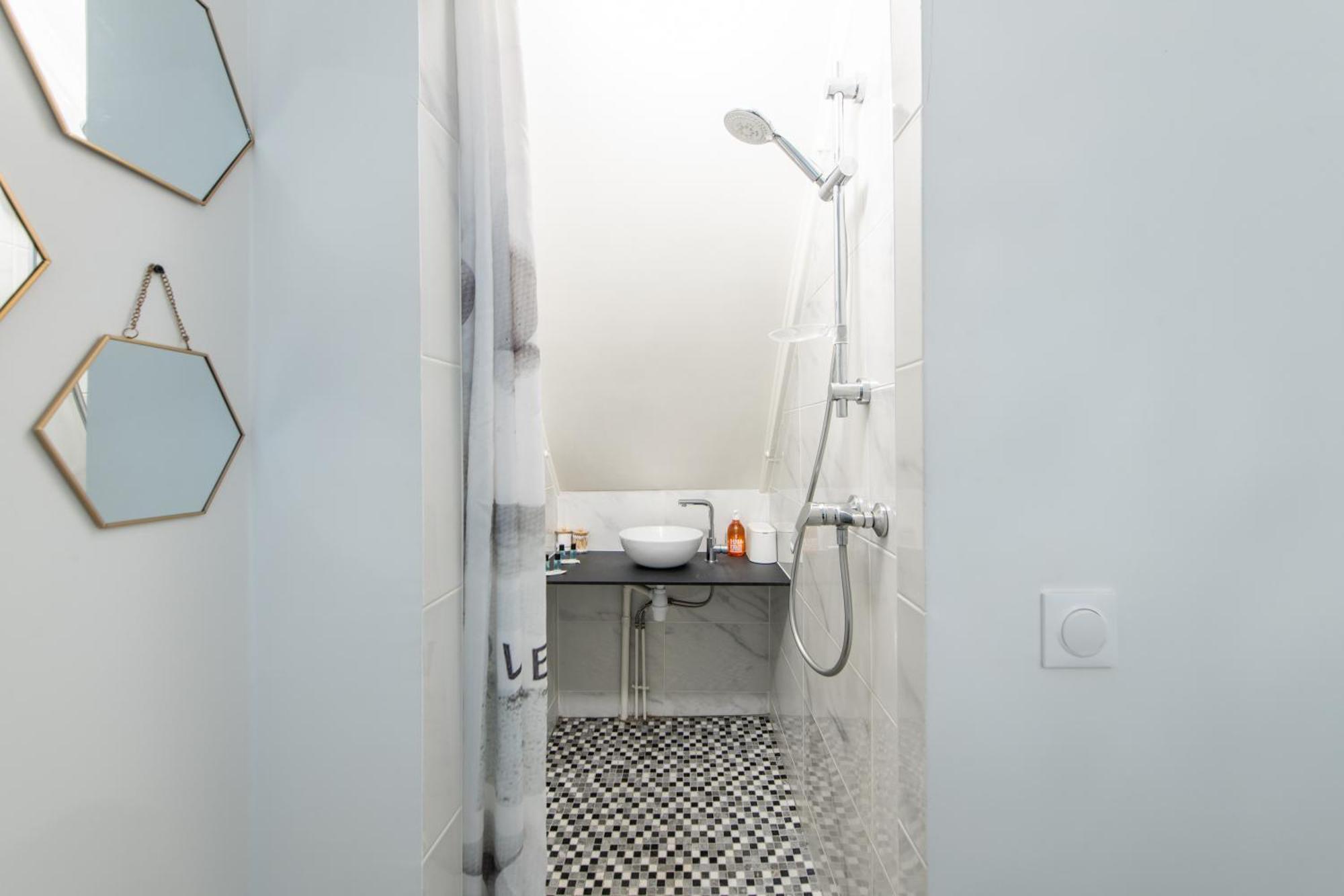 Spacious And Bright 2-Bedroom Large Apartment Very Close To Paris - Near Metro Boulogne-Billancourt Exteriör bild