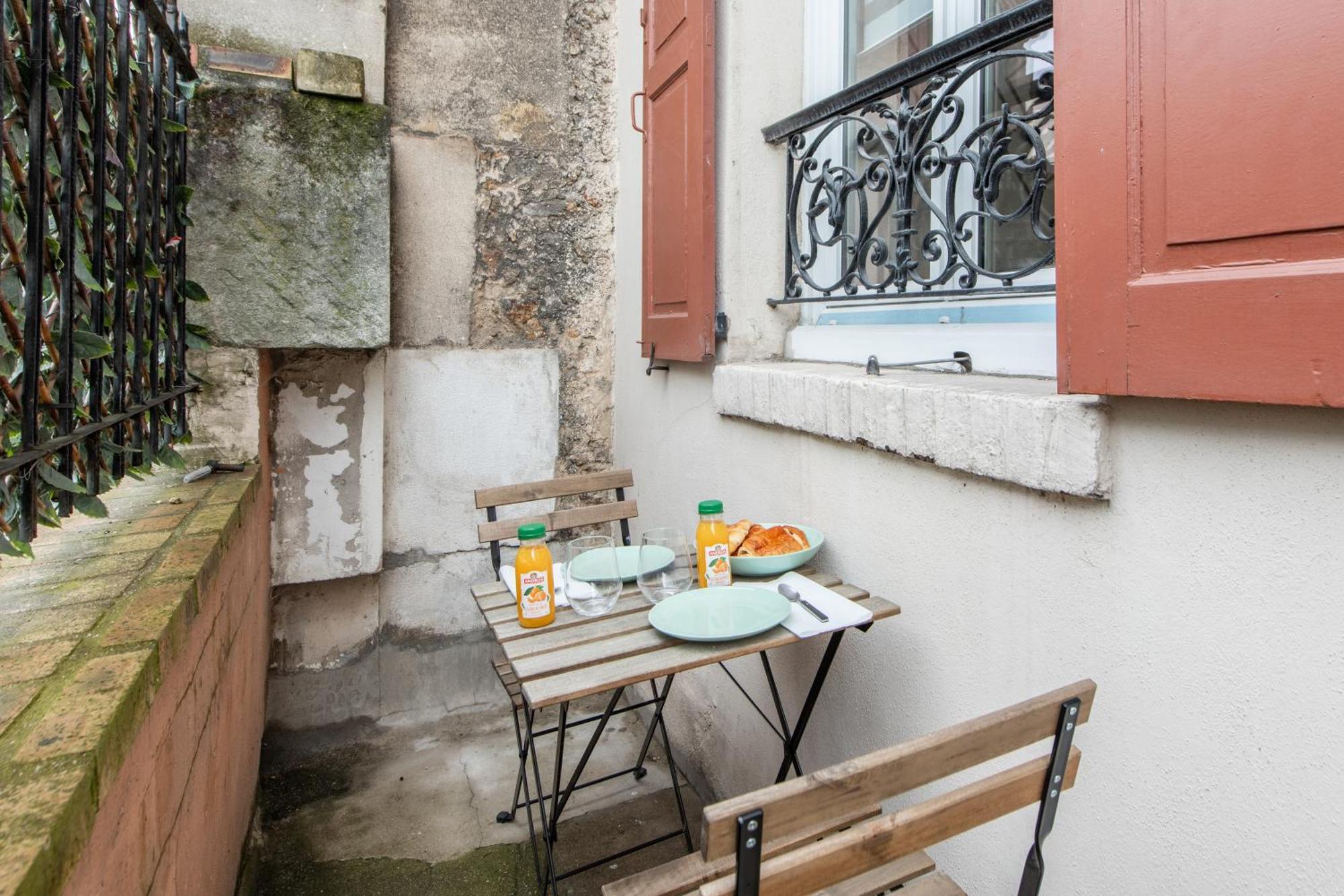 Spacious And Bright 2-Bedroom Large Apartment Very Close To Paris - Near Metro Boulogne-Billancourt Exteriör bild