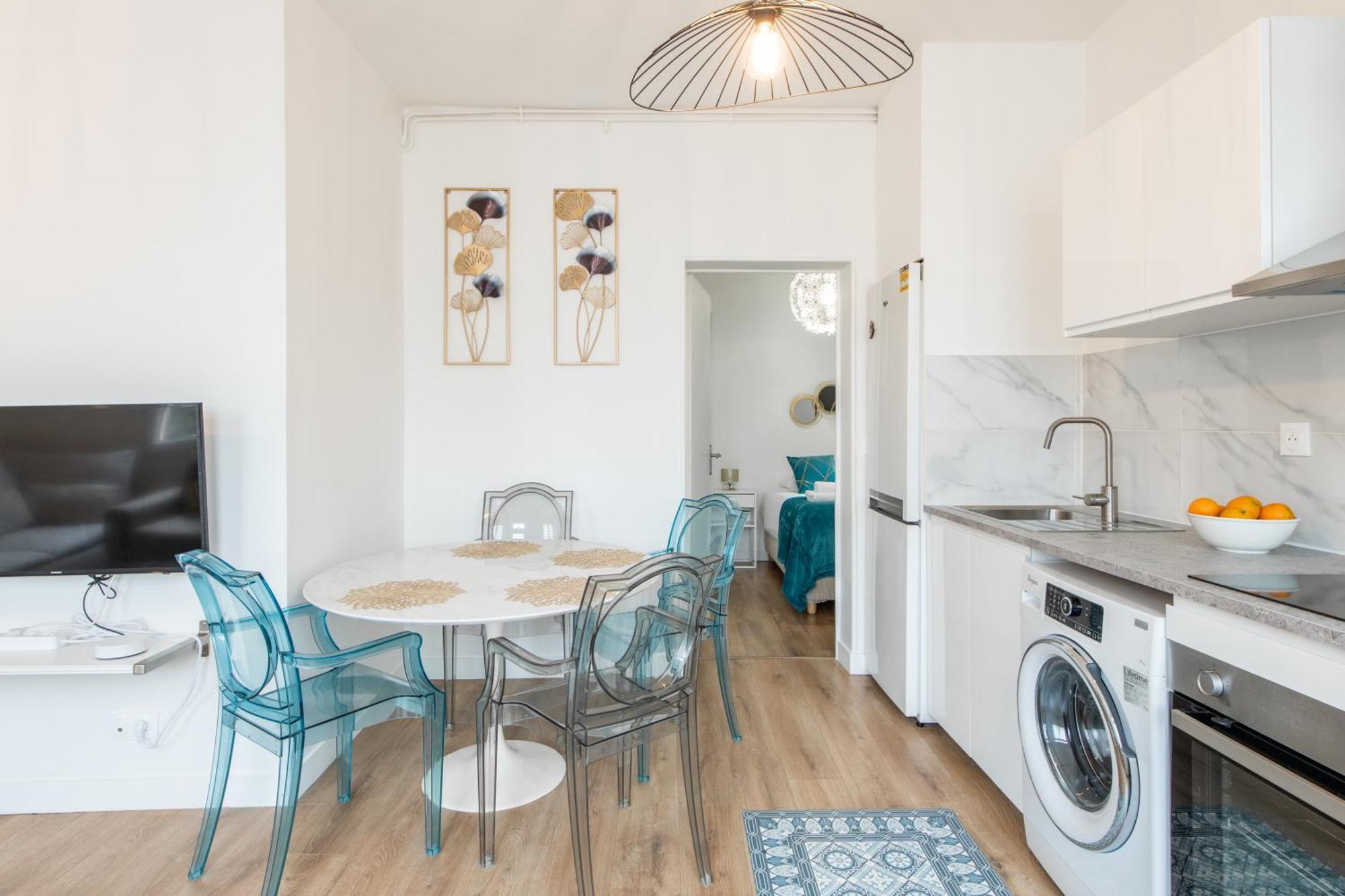 Spacious And Bright 2-Bedroom Large Apartment Very Close To Paris - Near Metro Boulogne-Billancourt Exteriör bild