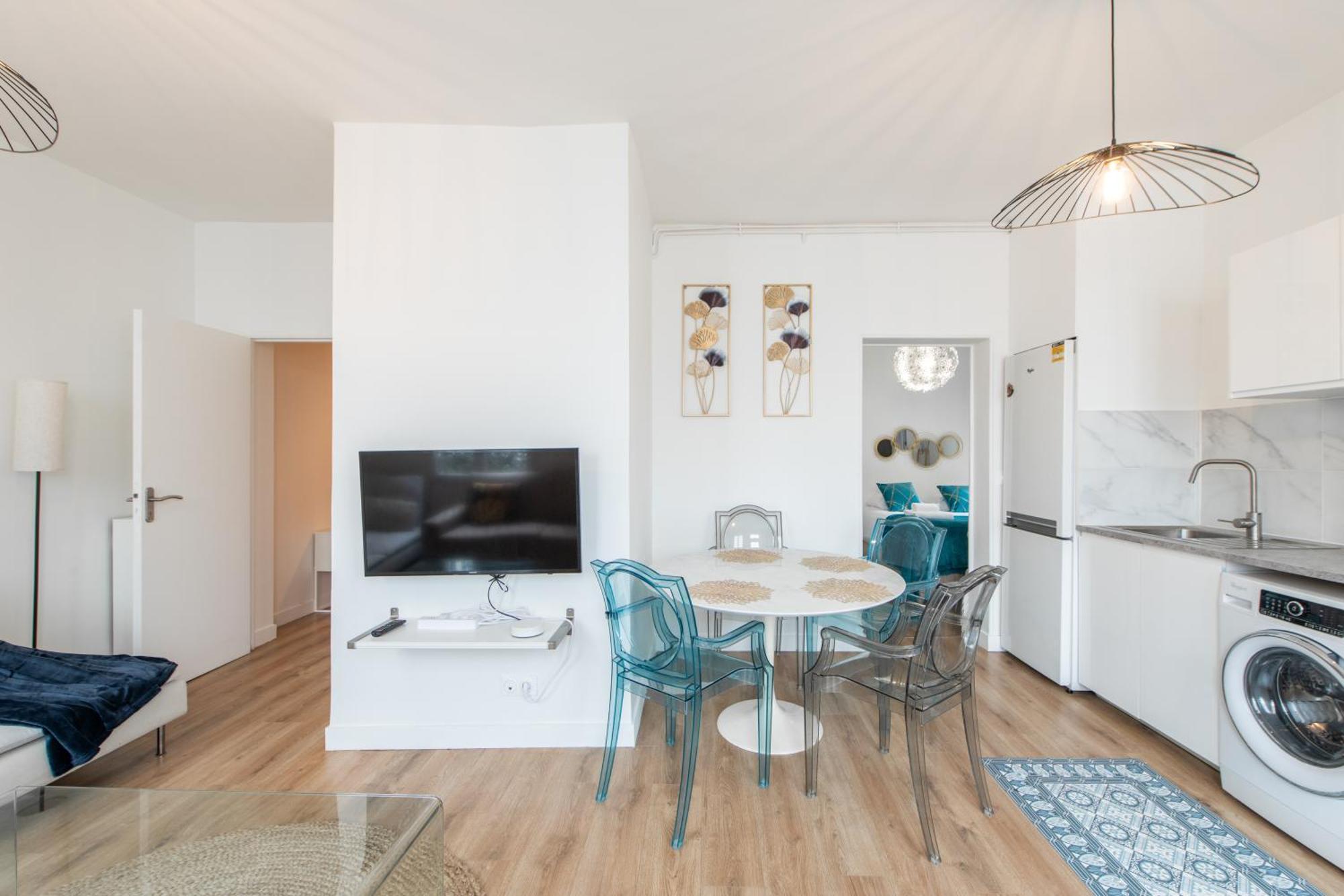 Spacious And Bright 2-Bedroom Large Apartment Very Close To Paris - Near Metro Boulogne-Billancourt Exteriör bild